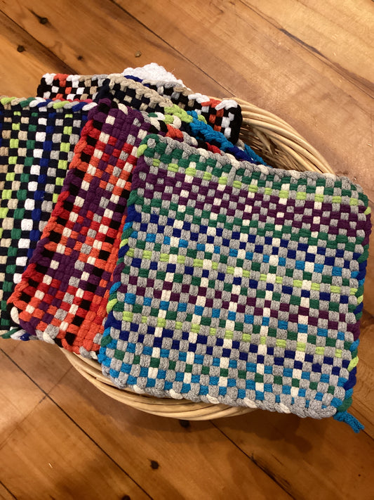 Jumbo Handwoven Cotton Potholders with Katie Geith