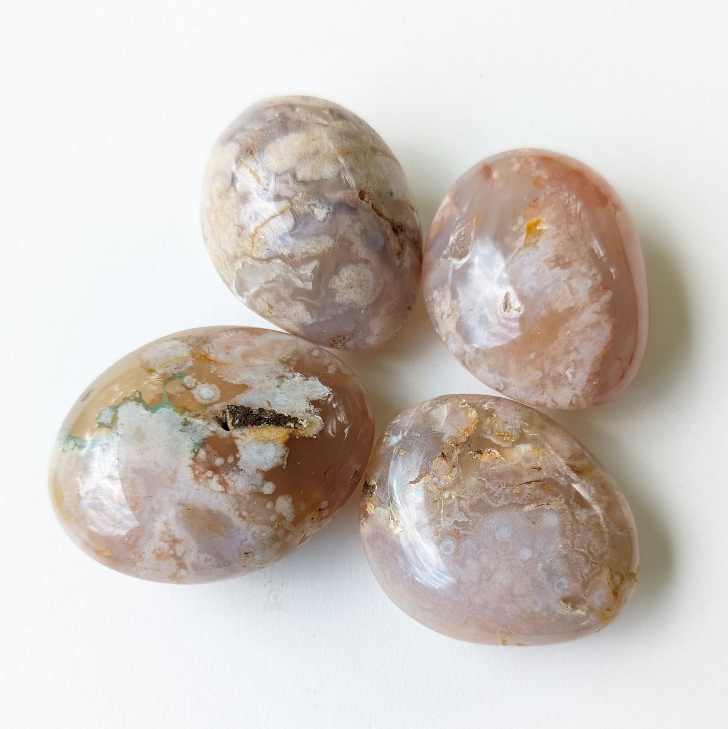 Flower Agate Palmstone