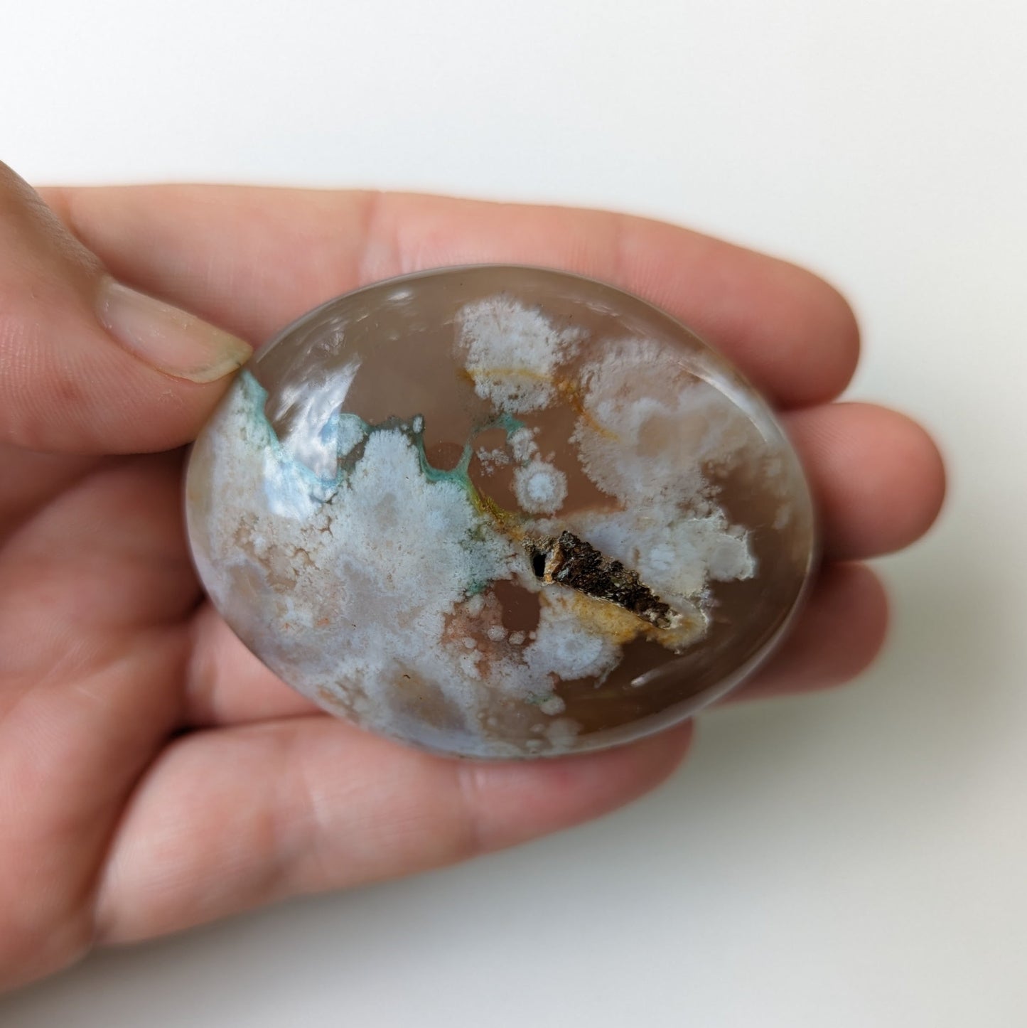 Flower Agate Palmstone