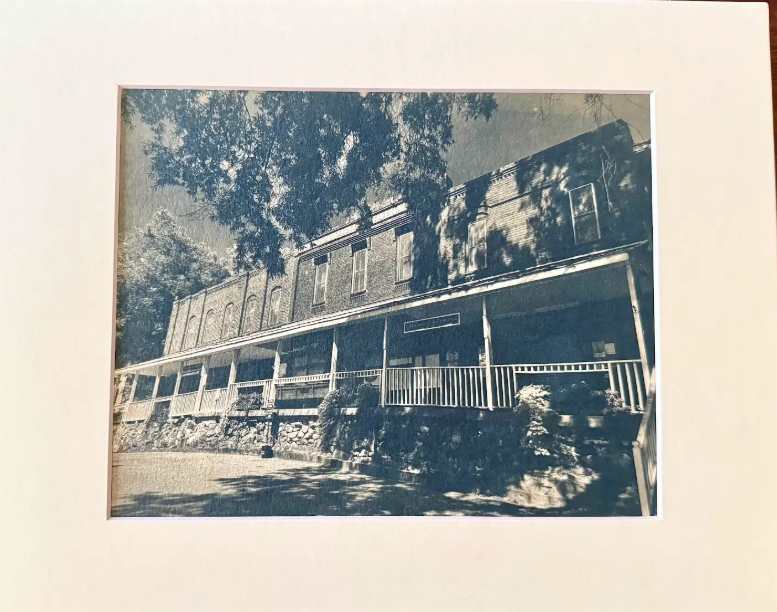 8"x10" prints in 11"x14" mat