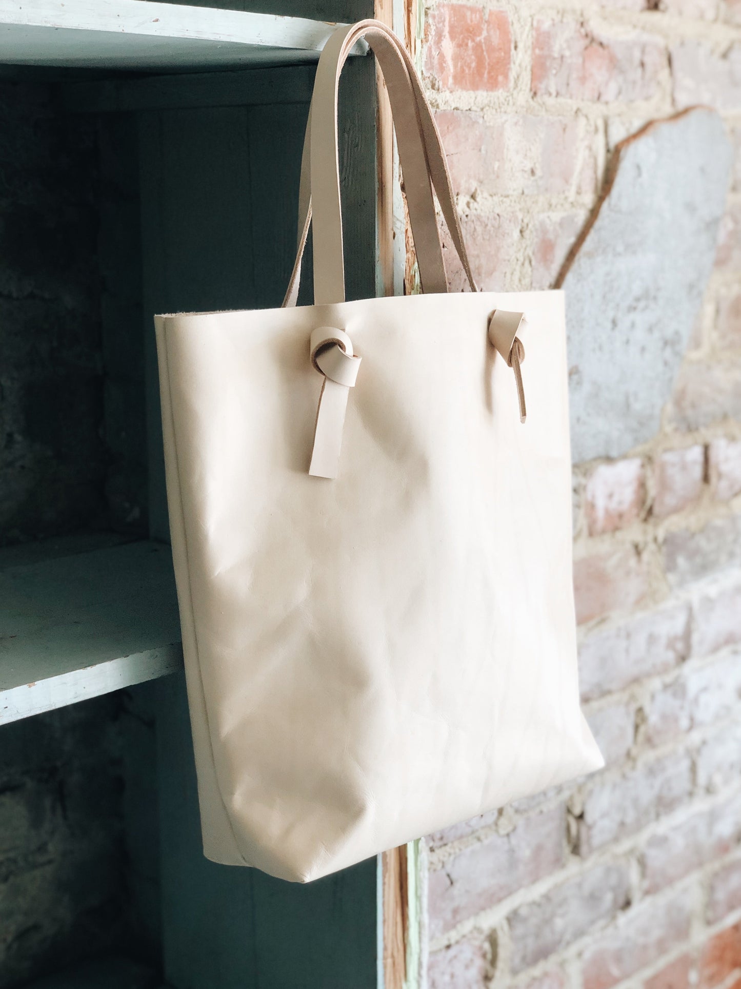 The Knotty Tote