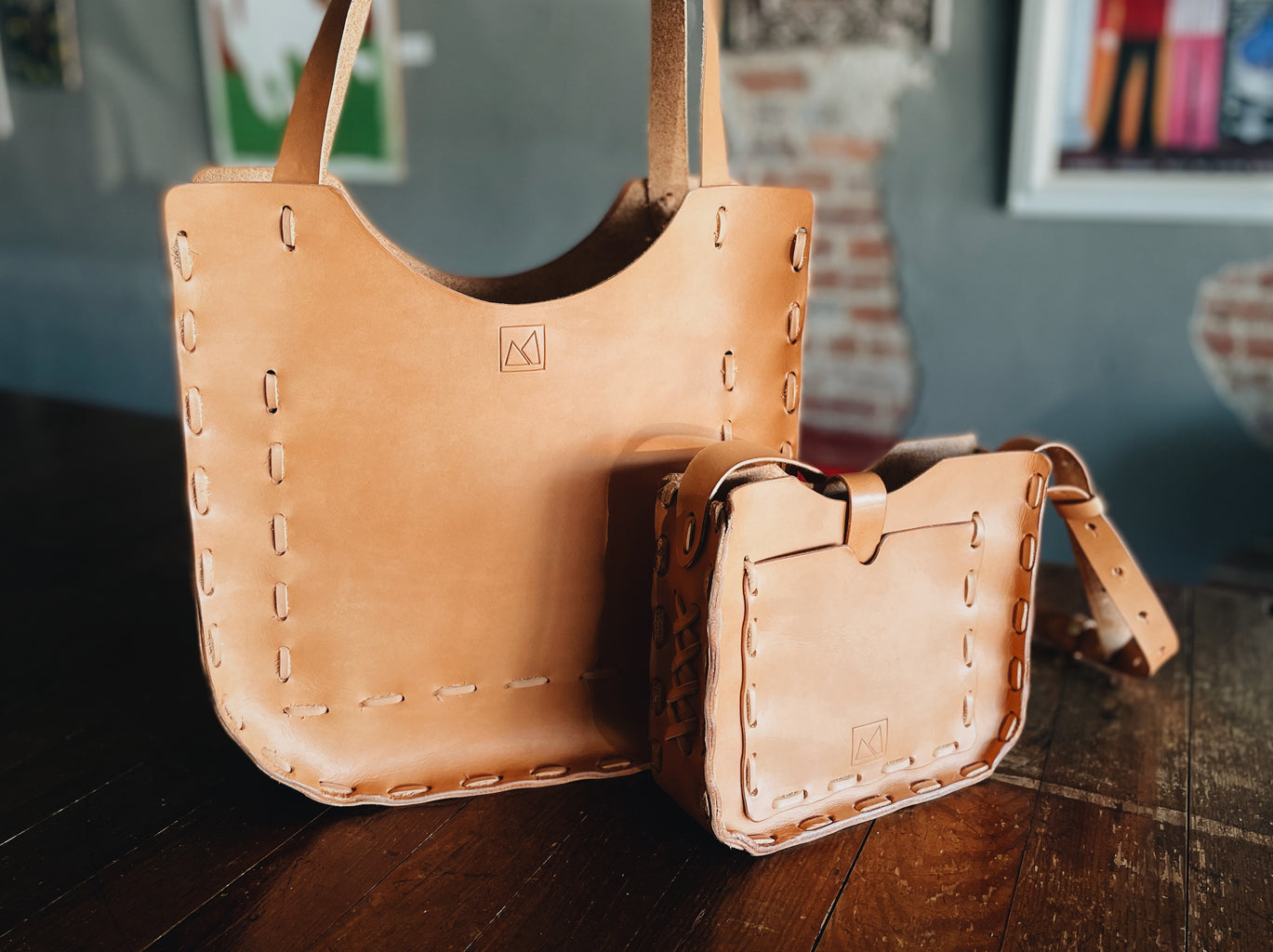 Heirloom Crossbody