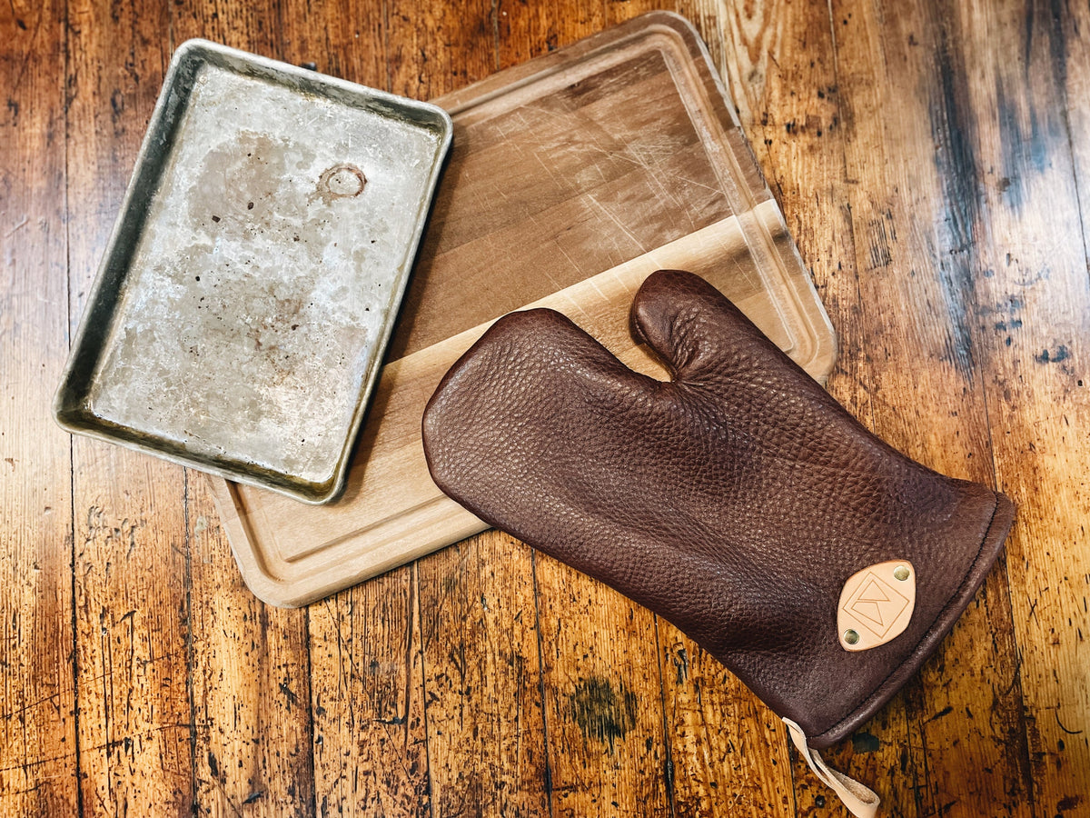 The Mitt (PREORDER)